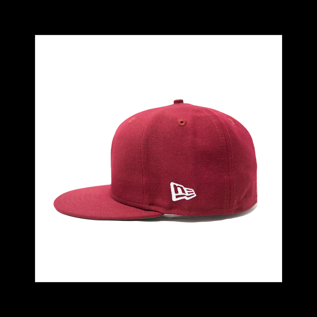 Crimson '7' Fitted